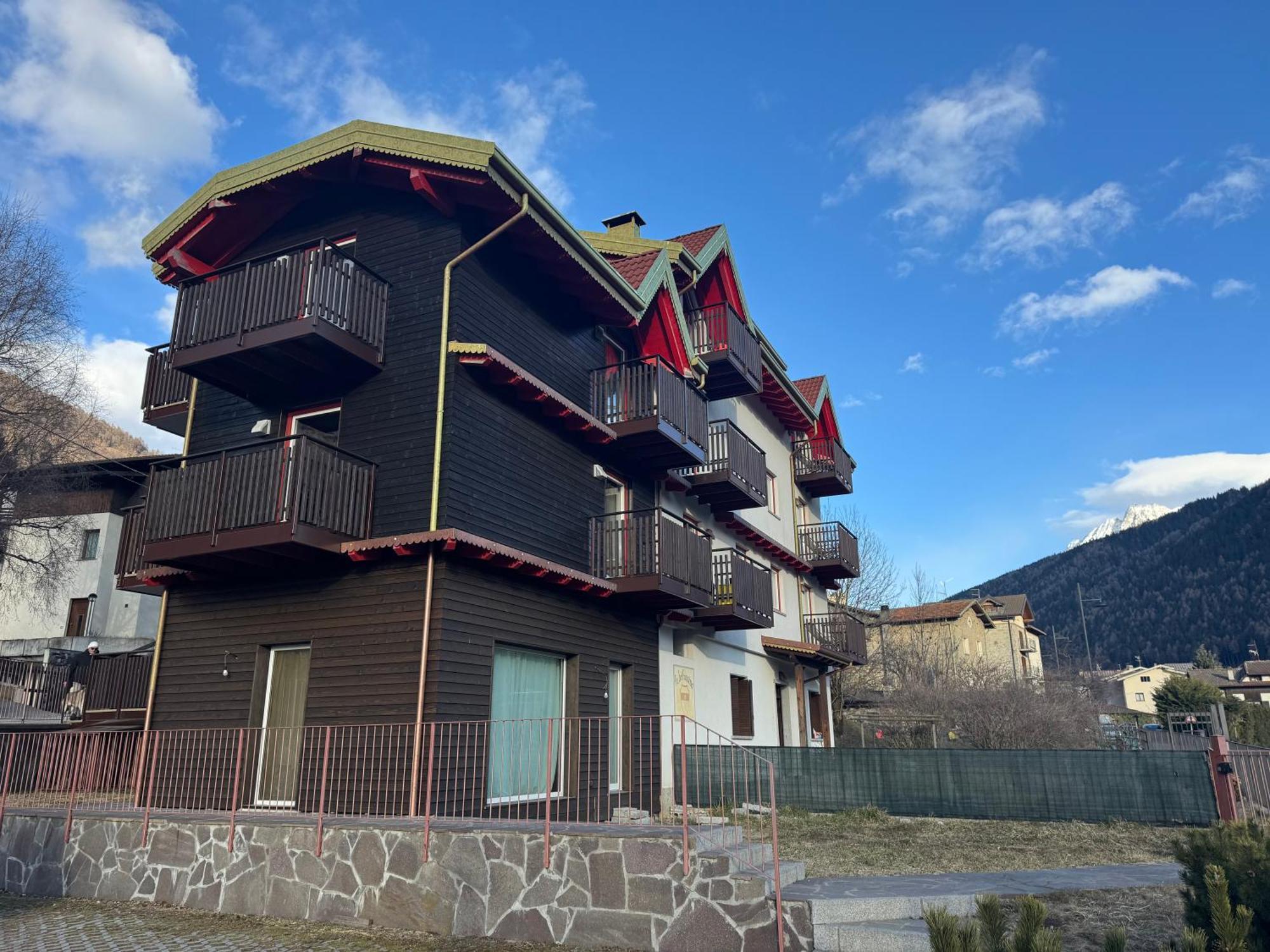 Apartmán Alpin Sky Temù Exteriér fotografie